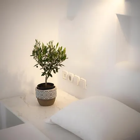 Pearls Of Mykonos * オルノス