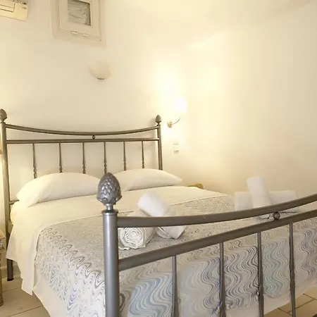 Pearls Of Mykonos